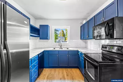 955 17th St NE, Salem, OR 97301 - Photo 14