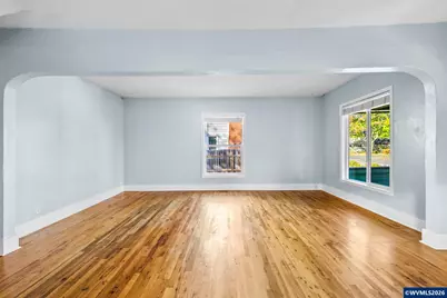 955 17th St NE, Salem, OR 97301 - Photo 6
