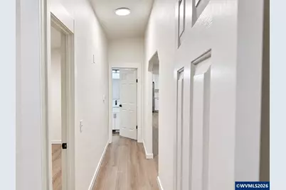 9312 N Polk Av, Portland, OR 97203 - Photo 26