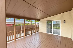 9312 N Polk Ave, Portland, OR 97203 - Photo 12