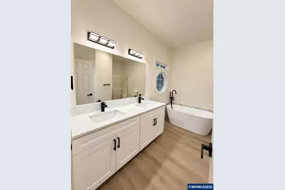9312 N Polk Av, Portland, OR 97203 - Photo 38