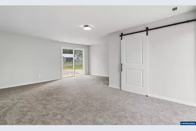 4473 Highway Us-20, Sweet Home, OR 97386 - Photo 26