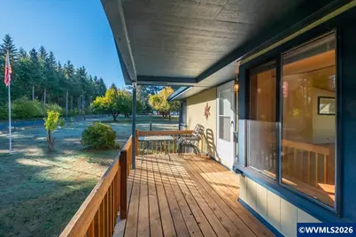 1026 Turbyne Rd, Sweet Home, OR 97386 - Photo 6