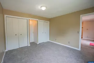 835 7th Ave, Sweet Home, OR 97361 - Photo 12