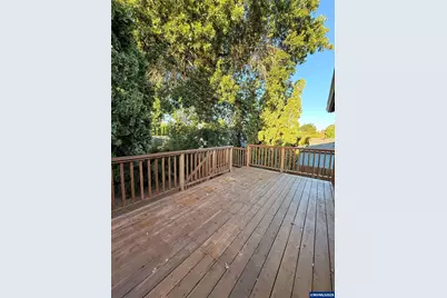 456 SW 11th Av, Canby, OR 97013 - Photo 6