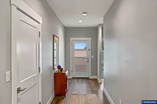 1448 Broadway Av N, Monmouth, OR 97361 - Photo 12