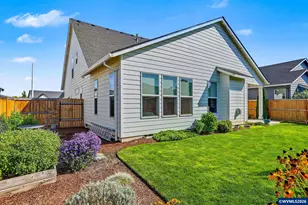 1448 Broadway Av N, Monmouth, OR 97361 - Photo 36