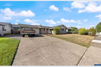 1826 Kinglet Wy NE, Keizer, OR 97303 - Photo 4