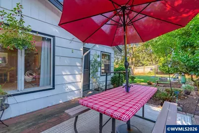 239 Moonlight Av SE, Salem, OR 97302 - Photo 38