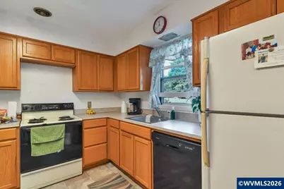 239 Moonlight Av SE, Salem, OR 97302 - Photo 20