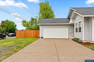 1107 Echo Hollow Rd, Eugene, OR 97402 - Photo 6