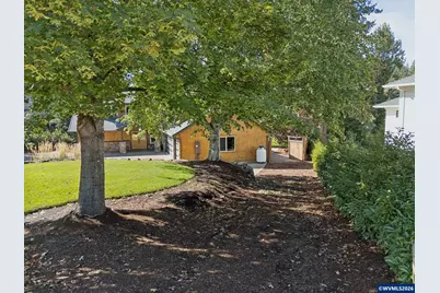 24649 Butteville Rd NE, Aurora, OR 97002 - Photo 36