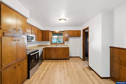 665 Dian Av NW, Salem, OR 97304 - Photo 12