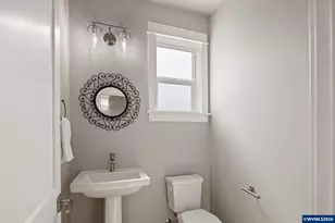1577 Nestucca Ave, Eugene, OR 97408 - Photo 8