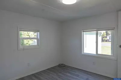 1418 Pine #30 St NE, Silverton, OR 97381 - Photo 12