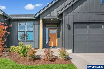 851 W Washington St, Carlton, OR 97111 - Photo 2