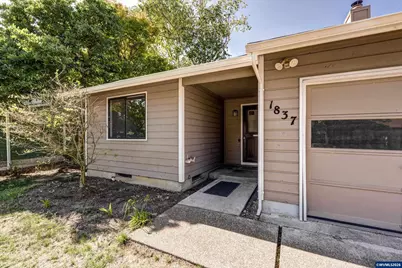 1837 NW Grant Cir, Corvallis, OR 97330 - Photo 2