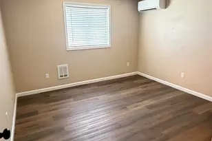 411 NE 3rd St, Willamina, OR 97396 - Photo 14