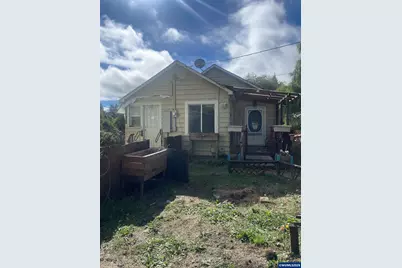 130 Lombard St, Falls City, OR 97344 - Photo 2