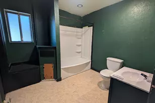 595 SW Clay St, Dallas, OR 97338 - Photo 18