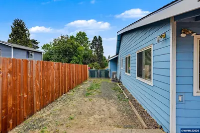 780 Clay St E, Monmouth, OR 97361 - Photo 32