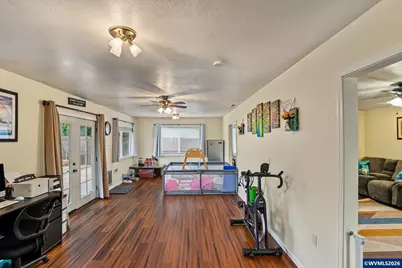 780 Clay St E, Monmouth, OR 97361 - Photo 14
