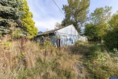 4610 Airport Ln, Sweet Home, OR 97386 - Photo 2