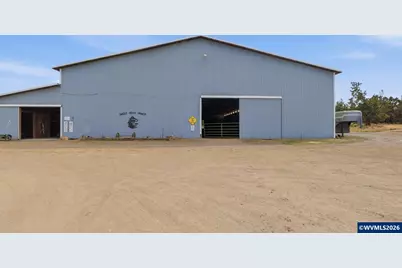 23525 Bear Creek Rd, Bend, OR 97701 - Photo 16