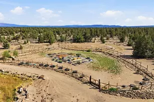 23525 Bear Creek Rd, Bend, OR 97701 - Photo 24