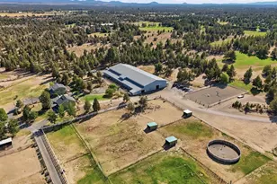 23525 Bear Creek Rd, Bend, OR 97701 - Photo 30