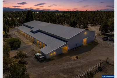 23525 Bear Creek Rd, Bend, OR 97701 - Photo 4
