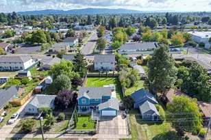 327 Broad St S, Monmouth, OR 97361 - Photo 38