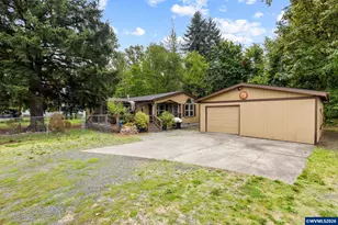 1606 11th St, Sweet Home, OR 97386 - Photo 1