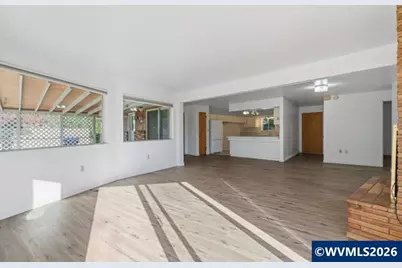 724 South Nebergall Lp NE, Albany, OR 97321 - Photo 8