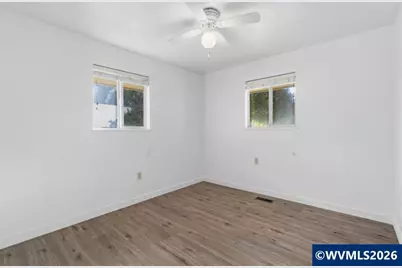 724 South Nebergall Lp NE, Albany, OR 97321 - Photo 18