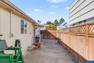 3020 20th Av SE, Albany, OR 97322 - Photo 30