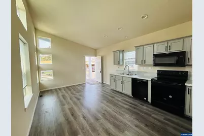 4882 Lancaster (#2) Dr NE, Salem, OR 97305 - Photo 10