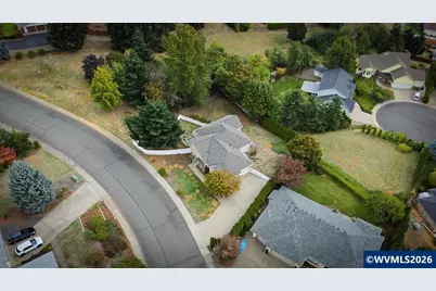2408 SW Oakwood Dr, Dallas, OR 97338 - Photo 24