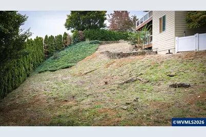 2408 SW Oakwood Dr, Dallas, OR 97338 - Photo 26