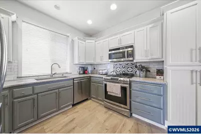2408 SW Oakwood Dr, Dallas, OR 97338 - Photo 6