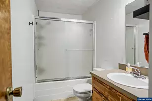 2486-2488 Wintergreen Av NW, Salem, OR 97304 - Photo 16