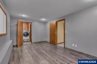 2565 West Thornton Lake Dr NW, Albany, OR 97321 - Photo 16
