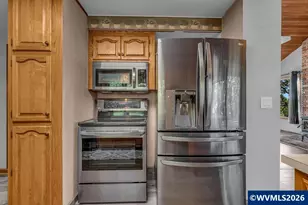 2565 West Thornton Lake Dr NW, Albany, OR 97321 - Photo 14