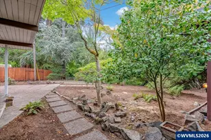 2505 NW Pendleton Pl, Corvallis, OR 97330 - Photo 24