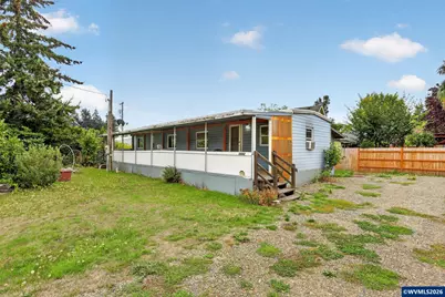10882 Oak St NE, Donald, OR 97020 - Photo 1
