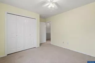 834 Van Buren Dr NW, Salem, OR 97304 - Photo 24