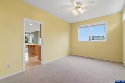 834 Van Buren Dr NW, Salem, OR 97304 - Photo 10