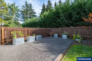 116 13th Av NE, Albany, OR 97321 - Photo 46