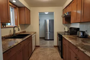 5090 Windsor Island Rd N, Keizer, OR 97303 - Photo 6
