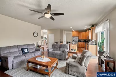 2747 Conner St NW, Salem, OR 97304 - Photo 8